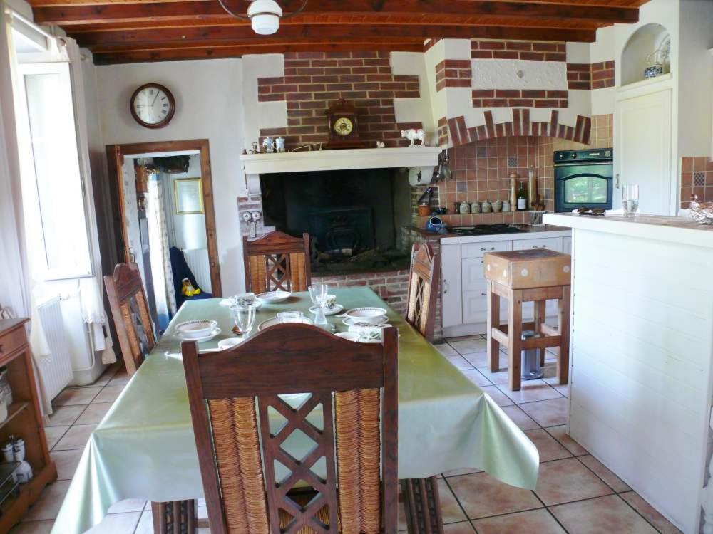 Papillons B&B - Beauty, Comfort And Peace 25 Mins From Puy Du Fou Montournais Eksteriør billede